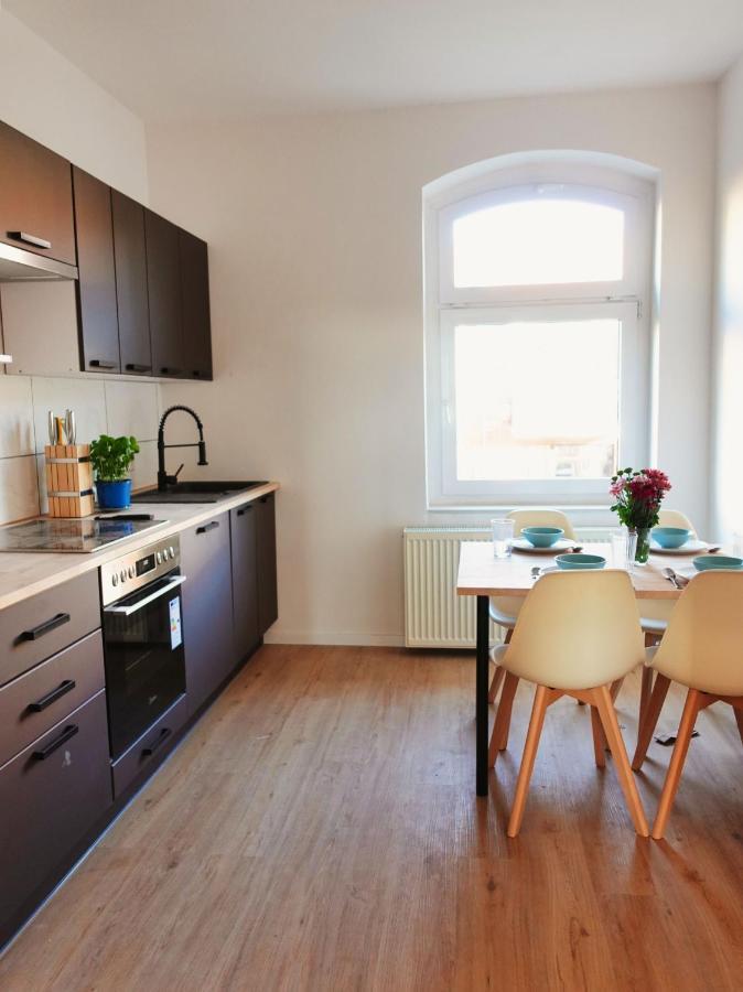 Luvono Apartments - 2 Schlafzimmer / Netflix / Disney+ Magdeburg Exterior foto